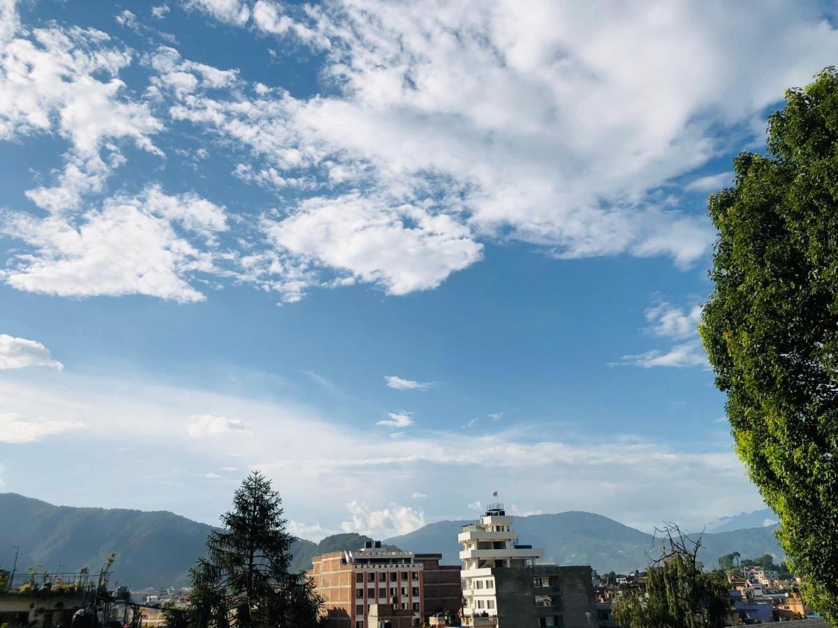 Kathmandu View Hotel Bagian luar foto