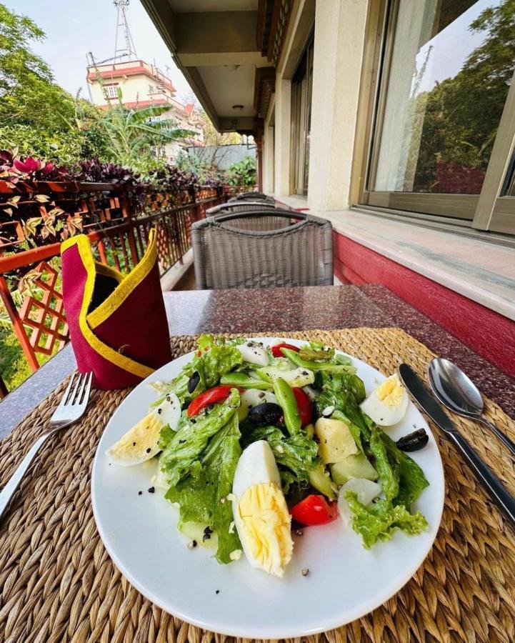 Kathmandu View Hotel Bagian luar foto
