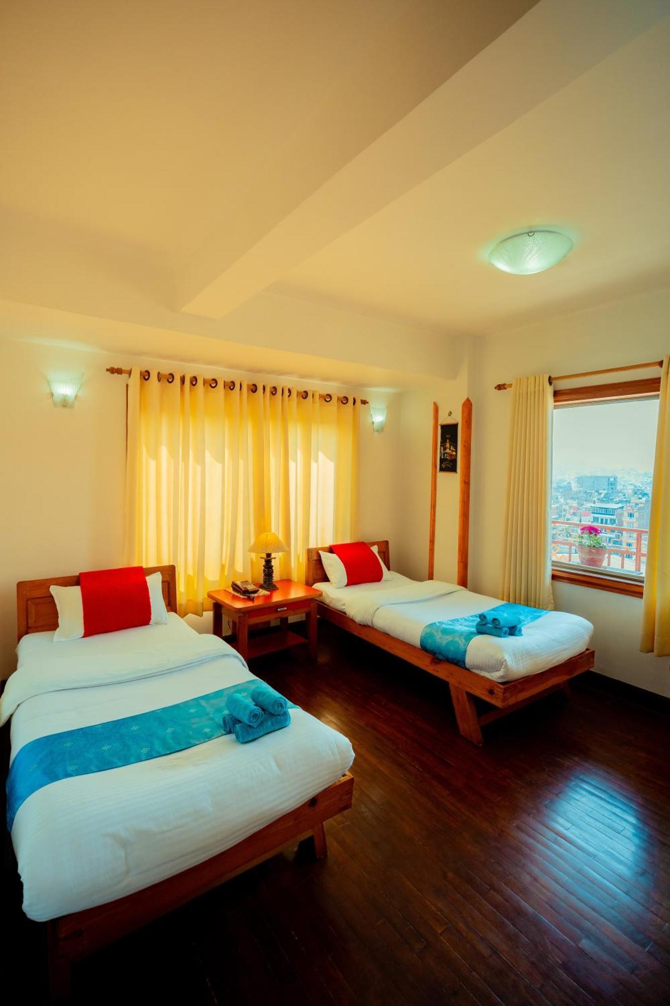 Kathmandu View Hotel Bagian luar foto